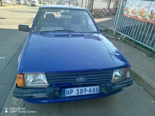 Ford Escort running car with license