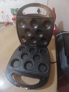 Salmon elite mini cupcake