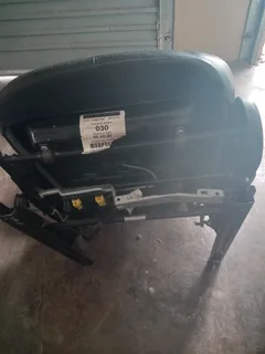 Benz c200 front passenger seat