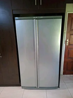 Fridge-Freezer Regassing Onsite