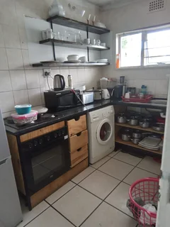 Room to rent in woodstock R5500