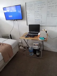 Room to rent in woodstock R5500