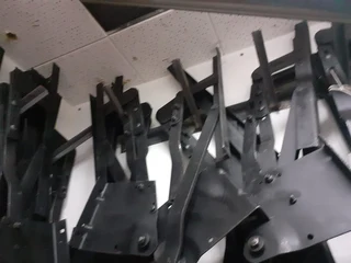 Tip-Up Garage door Hinges