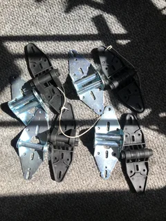 Hinges - Ad posted by victoria abigail