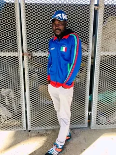 I am looking for job