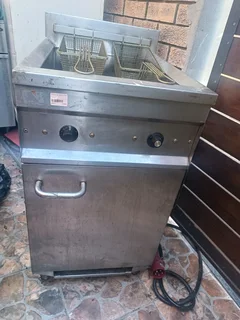 Mac Brothers Fryer