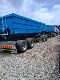 2020 Afrit  sidetipper 45 cube available  immediately at RBT!!