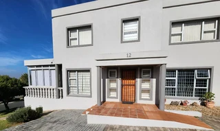 Serene 3-Bedroom Home with Panoramic Views