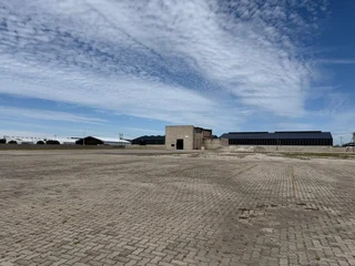 Industrial yard to let in Greenbushes