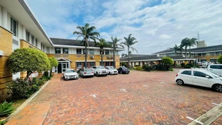 OFFICE TO LET IN GREENACRES