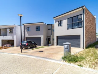 Discover Tranquil Living at Oribi Ridge Estate