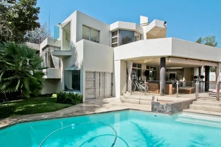 4 BEDROOM FAMILY HOME WITH GENERATOR