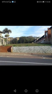 Vacant commercial land for sale in Amanzimtoti!!!