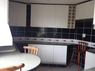 Cottage to rent in La Mercy