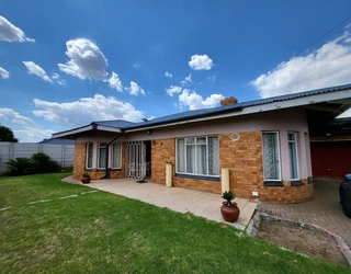 For Sale: Spacious Family Home with Flatlet, Pool &amp; More!