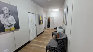 Well maintained neat first floor office situated in 24 hour boom access Business Park