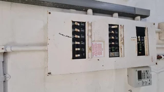 556m2 to Let in popular secure business park in Southern Suburbs