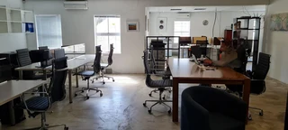 Office unit to Let in Westlake.