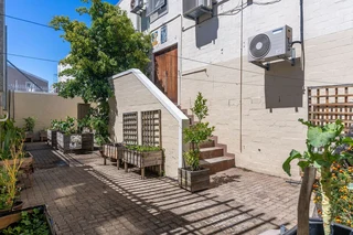 A grade warehouse &amp; office in 24 Hour boom access business park