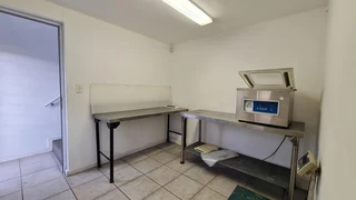 Warehouse space to Let in Retreat