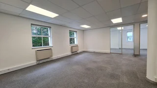 Light &amp; bright A grade ground floor offices in Steenberg office  Park -To Let.