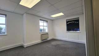Light &amp; bright A grade ground floor offices in Steenberg office  Park -To Let.