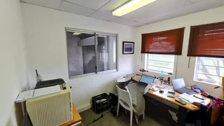 Warehouse space to Let in Retreat