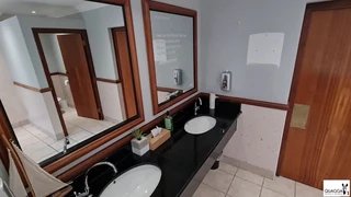 Light &amp; bright A grade ground floor offices in Steenberg office  Park -To Let.