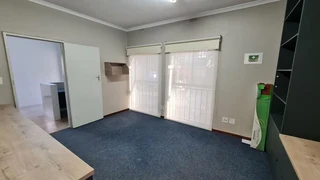 Warehouse/Factory unit to Let in Diep River.