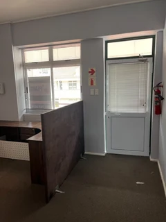 Office unit for Sale in Steenberg.
