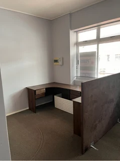 Office unit for Sale in Steenberg.