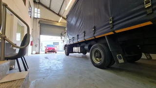 Over 400m2 to let in popular secure business park in Southern Suburbs