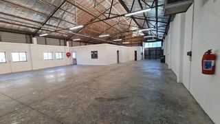 Warehouse/Factory unit to Let in Diep River.