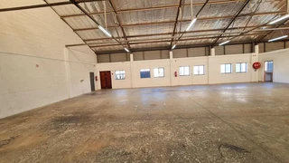 Warehouse/Factory unit to Let in Diep River.
