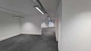 Office unit to Let in Westlake.