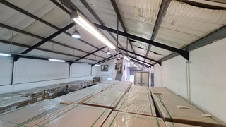 Over 400m2 to let in popular secure business park in Southern Suburbs