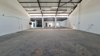 Retail to Let in Kirstenhof