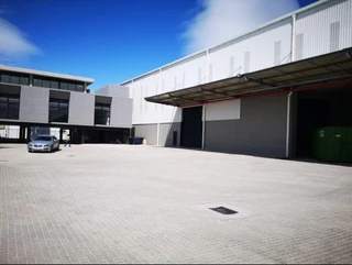 Industrial unit available in Epping 2