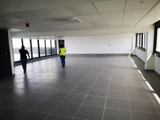 Industrial unit available in Epping 2