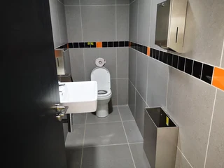 Industrial unit available in Epping 2