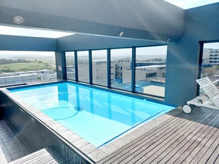 Urgent Sale 2-bedroom 2 bathroom in Umhlanga Ridge Owner relocating