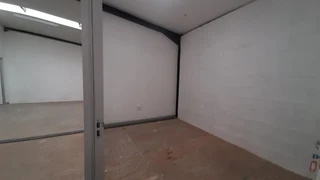Warehouse/Office Space To-Let