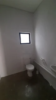 Warehouse/Office Space To-Let