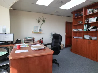 Office To Let in Umhlanga Ridge