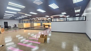 Perfect location - Warehouse Space