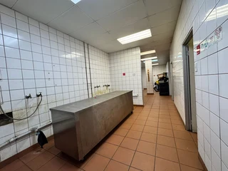 Retail  Unit Available To Let in Pinetown