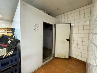 Retail  Unit Available To Let in Pinetown