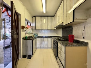 Luxurious and Spacious  Family Home For Sale In Phoenix