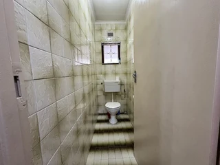 Luxurious and Spacious  Family Home For Sale In Phoenix