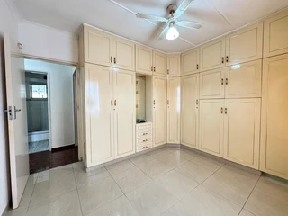 Luxurious and Spacious  Family Home For Sale In Phoenix